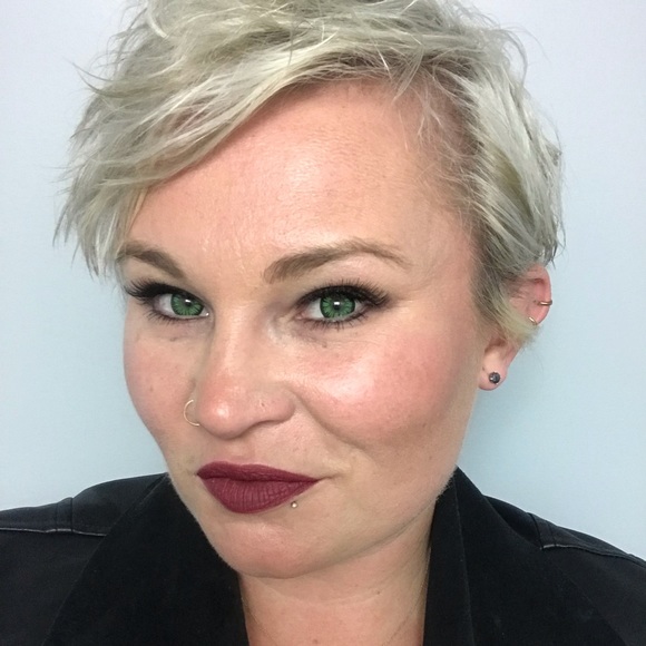 Meet your Posher, J - Picture 2 of 2